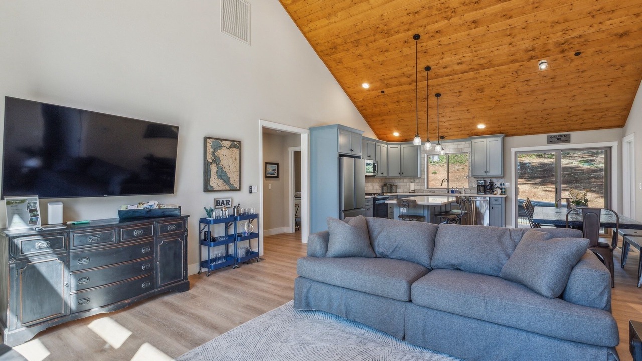 Photo of Bedroom in Glencoe