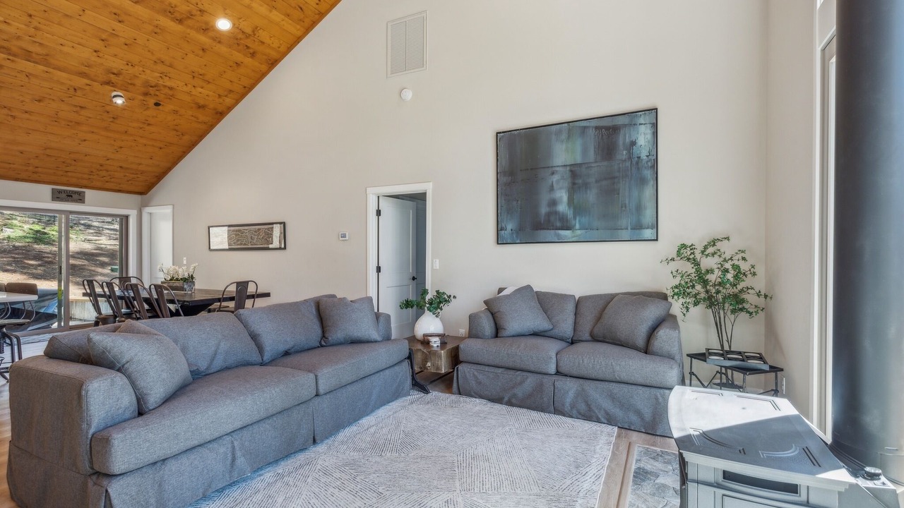 Photo of Bedroom in Glencoe