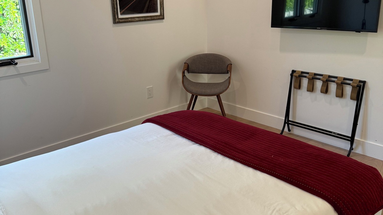 Photo of Bedroom in Hope Ranch