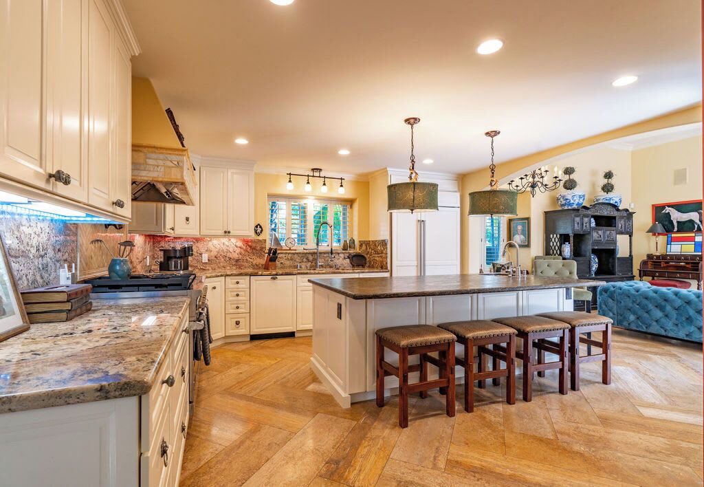 Photo of Bedroom in Village of La Jolla