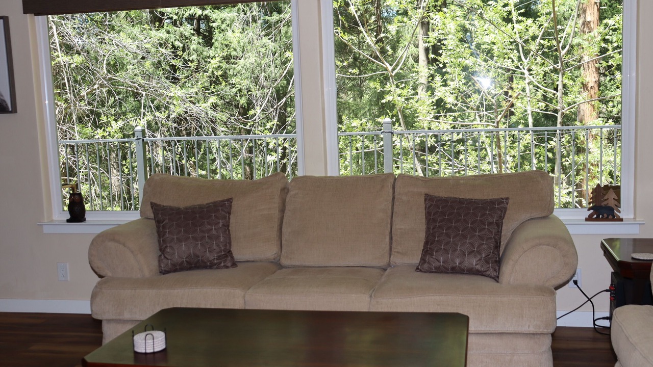 Photo of Livingroom in Apple Hill