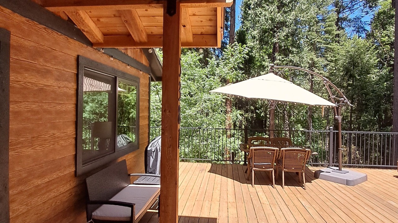 Photo of Outdoor in Apple Hill