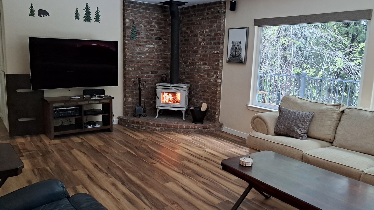 Photo of Livingroom in Apple Hill