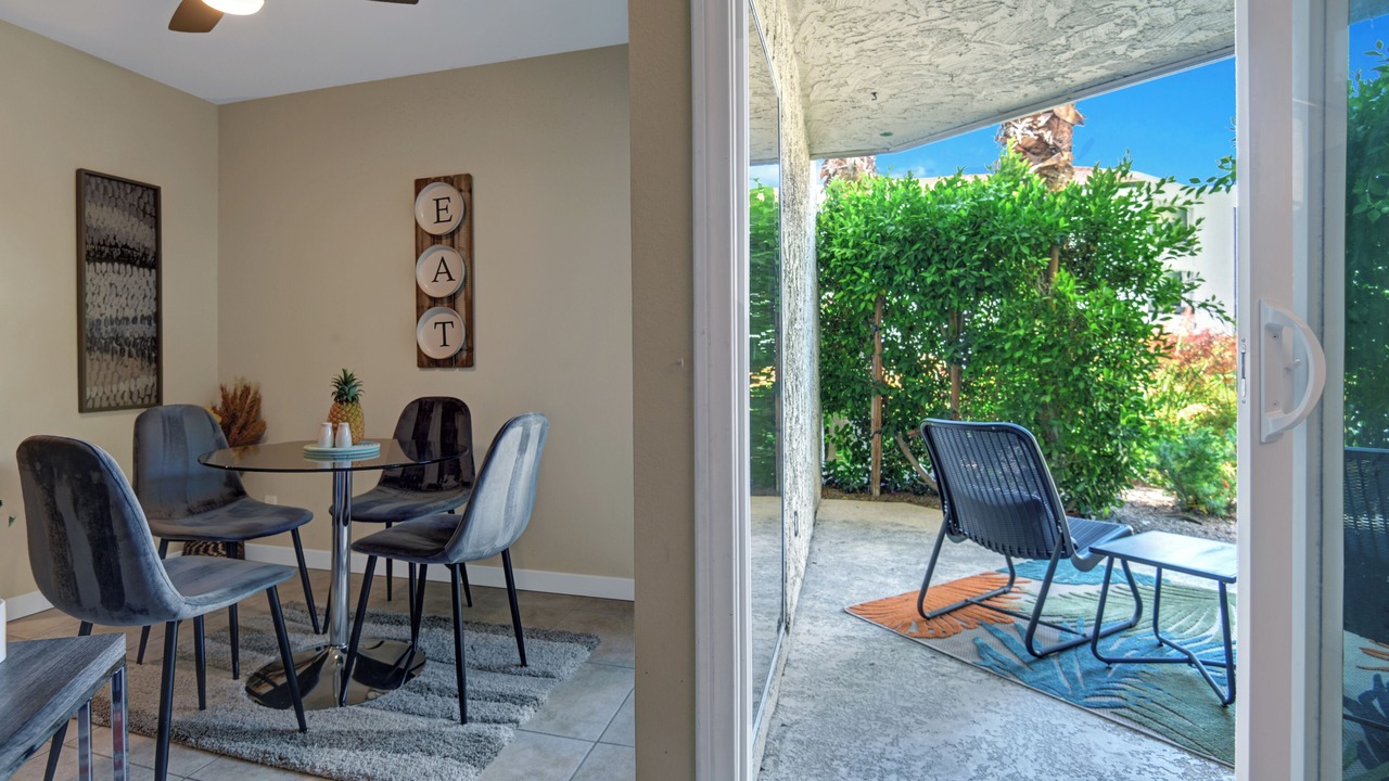Photo of Outdoor in Tahquitz River Estates
