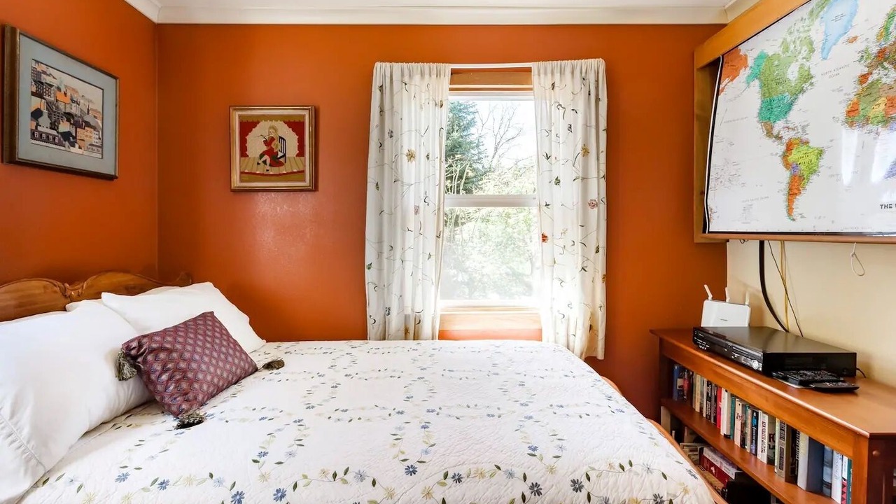 Photo of Bedroom in Graton