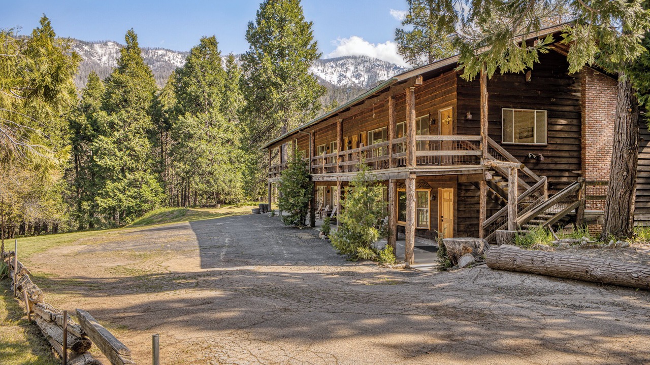 Photo of Outdoor in Springville