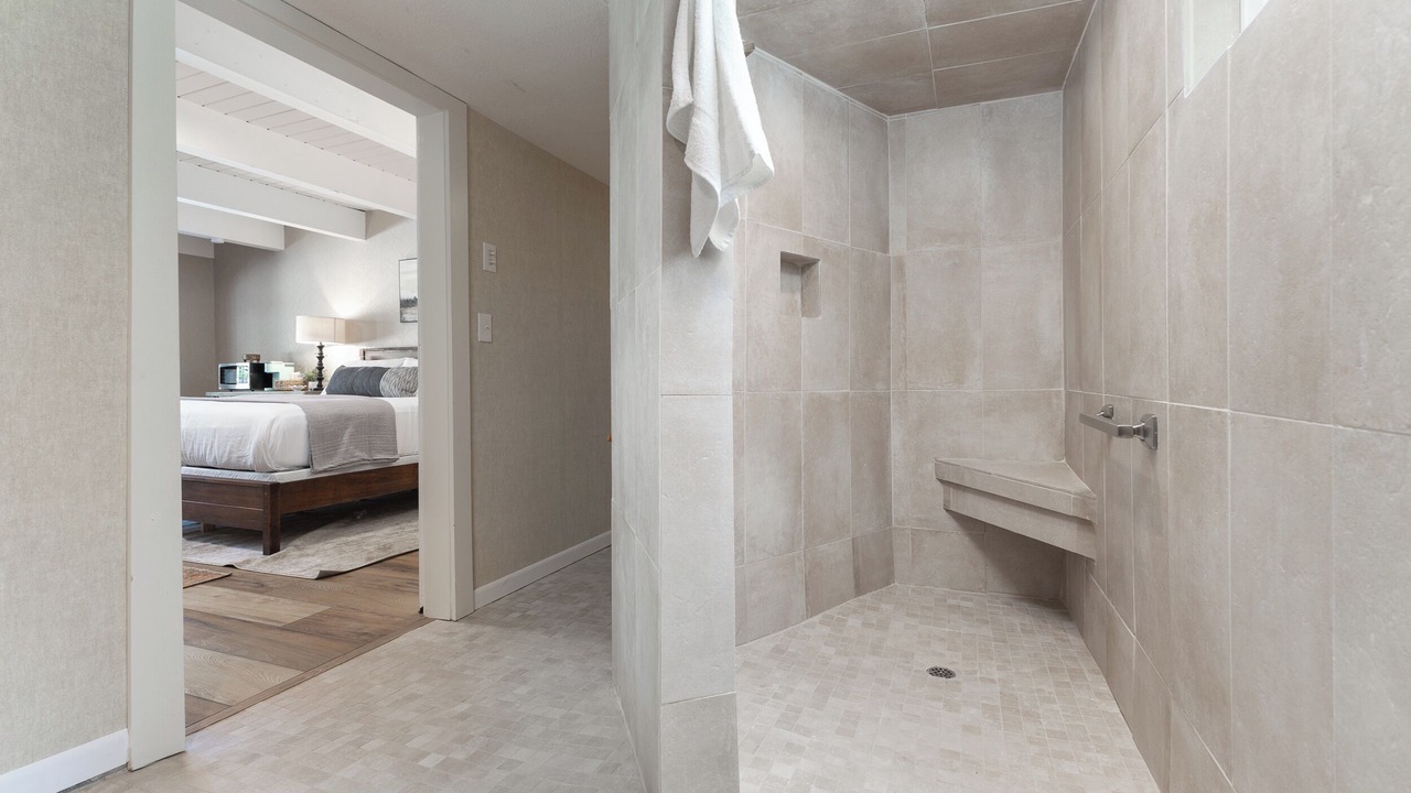 Photo of Bedroom in Springville