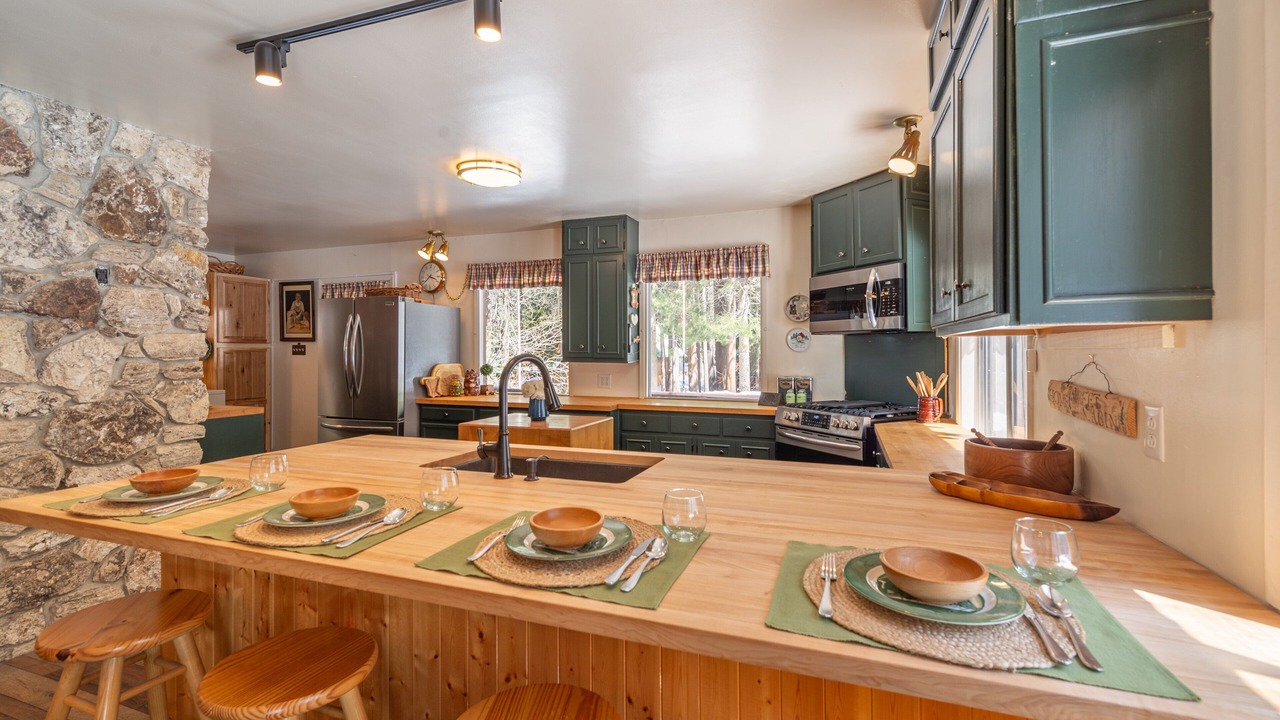 Photo of Kitchen in Donner Lake Woods