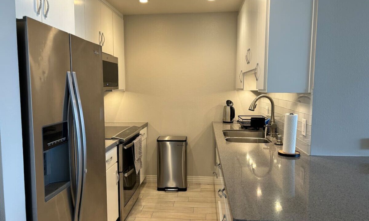 Photo of Kitchen in Alamitos Beach