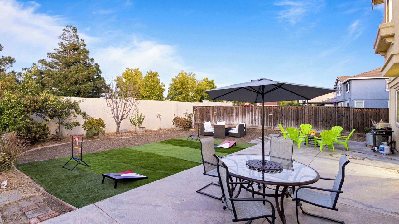 Photo of Outdoor in Antioch