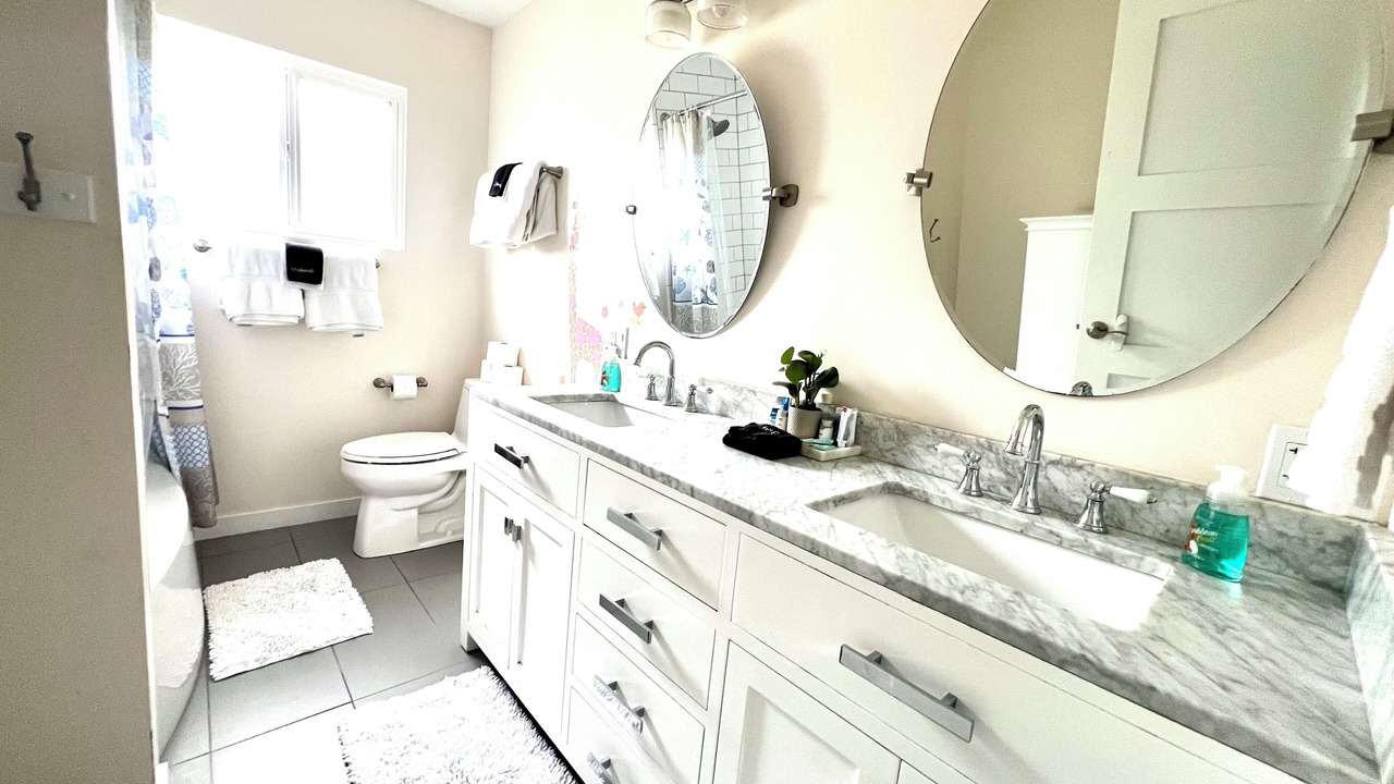 Photo of Bathroom in Talmadge