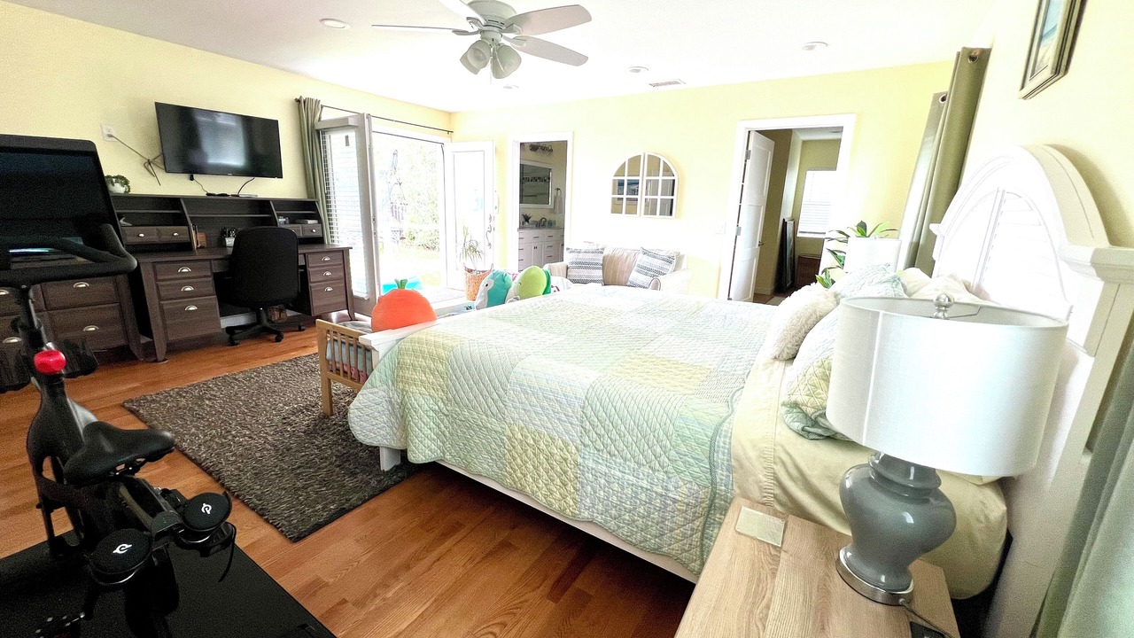 Photo of Bedroom in Talmadge