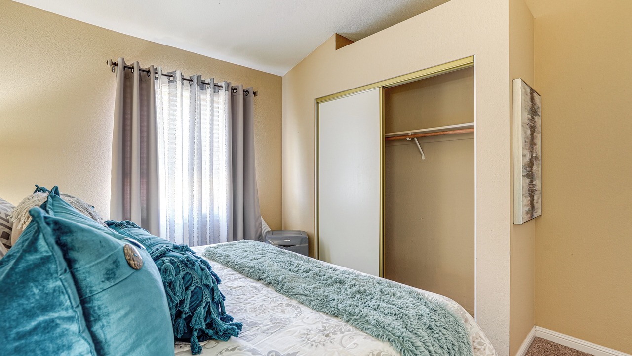 Photo of Bedroom in Antioch