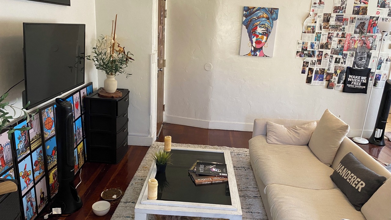Photo of Livingroom in Los Feliz