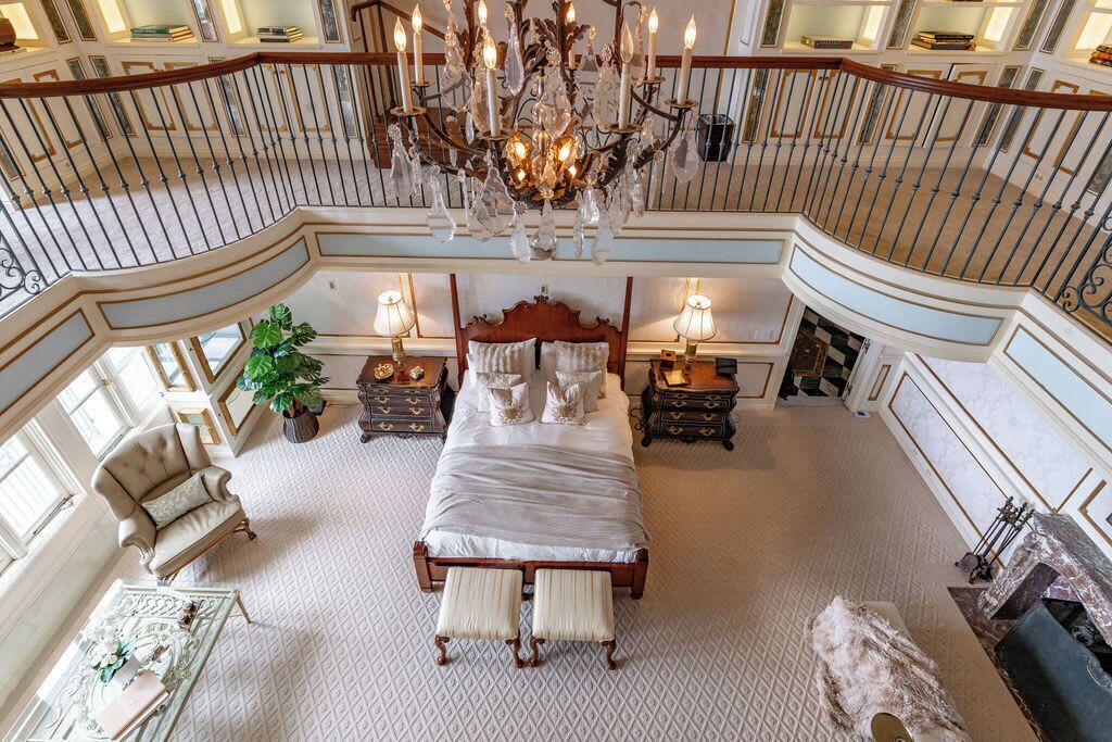 Photo of Bedroom in Country Club