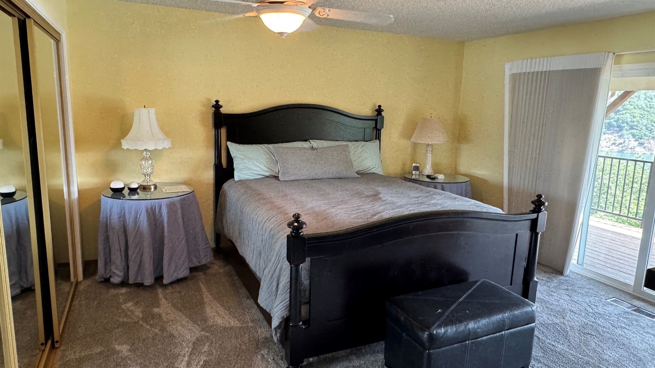Photo of Bedroom in Lakehead