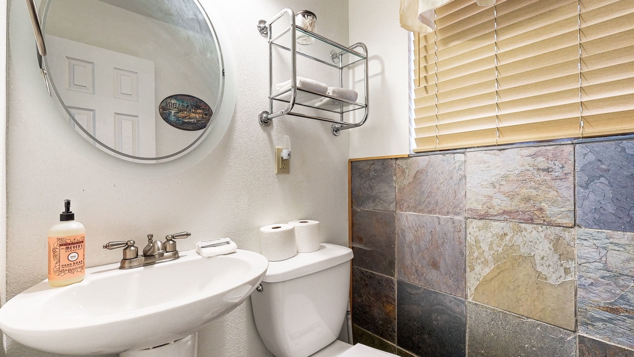 Photo of Bathroom in Serene Lakes