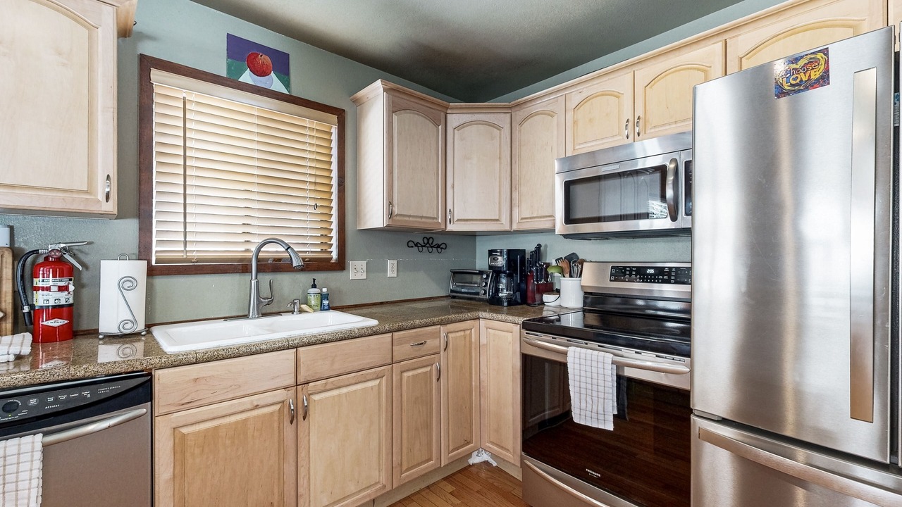 Photo of Kitchen in Serene Lakes