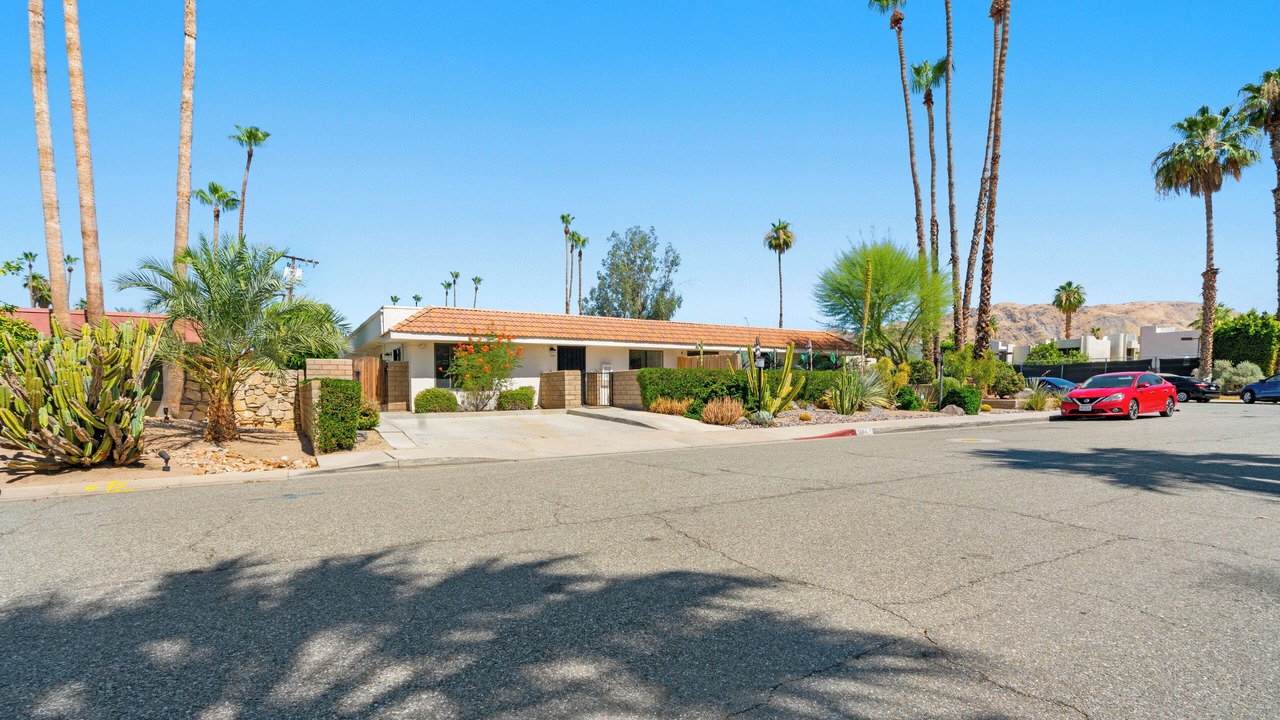 Photo of Outdoor in Deepwell Estates