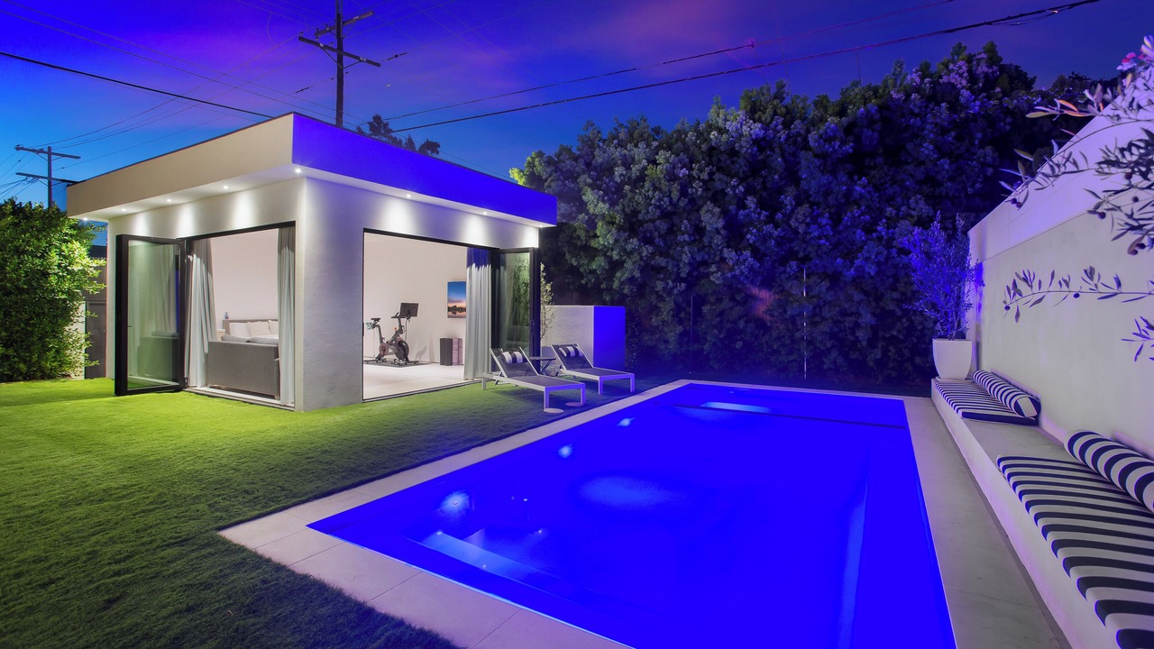 Photo of Outdoor in Beverly Grove