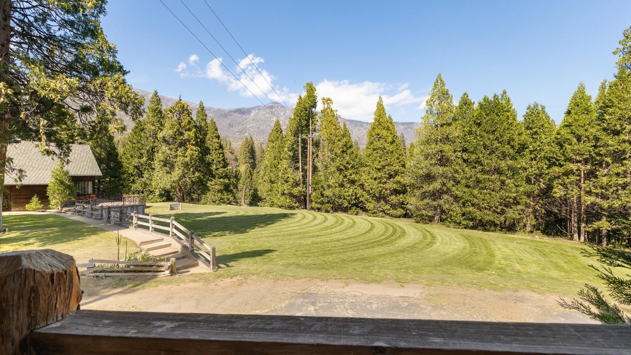Photo of Outdoor in Springville