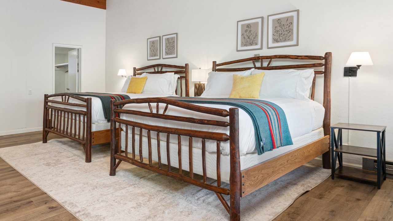 Photo of Bedroom in Springville