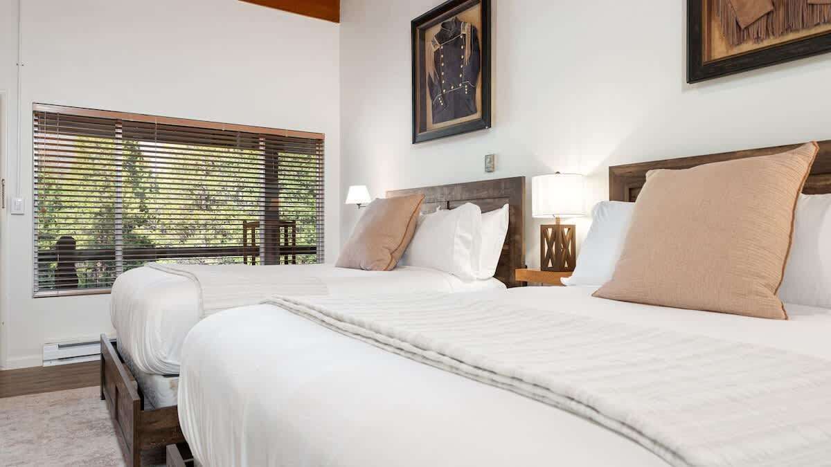 Photo of Bedroom in Springville
