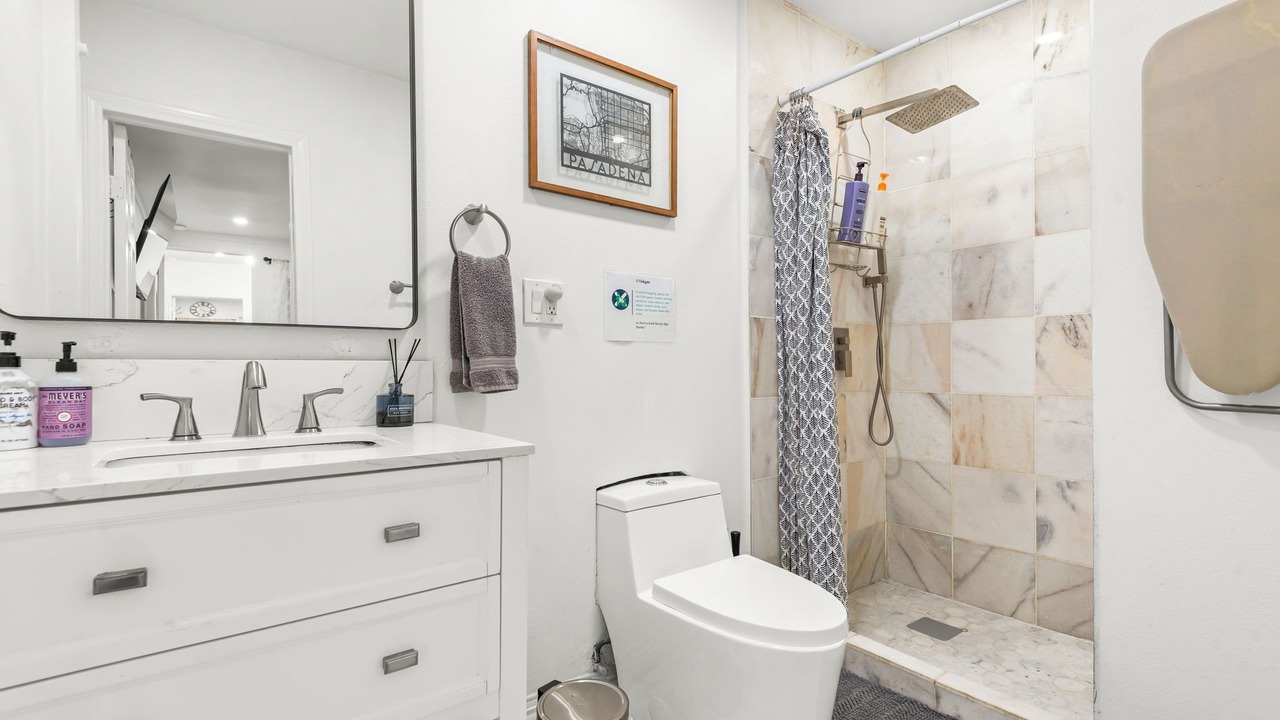 Photo of Bathroom in East Pasadena