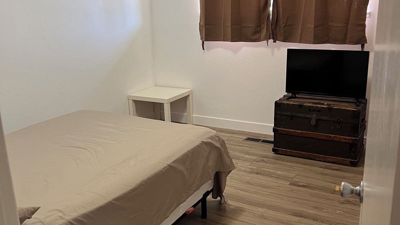Photo of Bedroom in Pittsburg