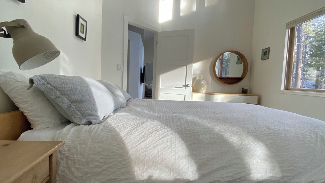 Photo of Bedroom in Serene Lakes