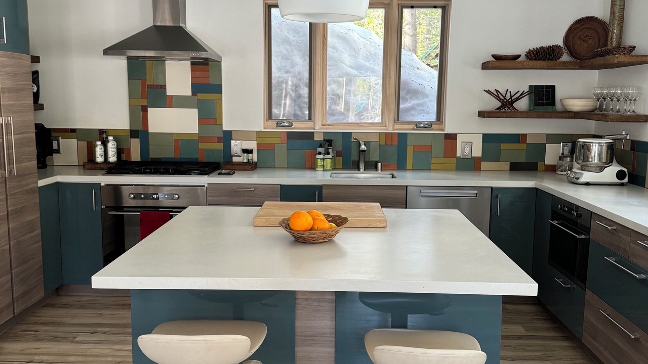 Photo of Kitchen in Serene Lakes