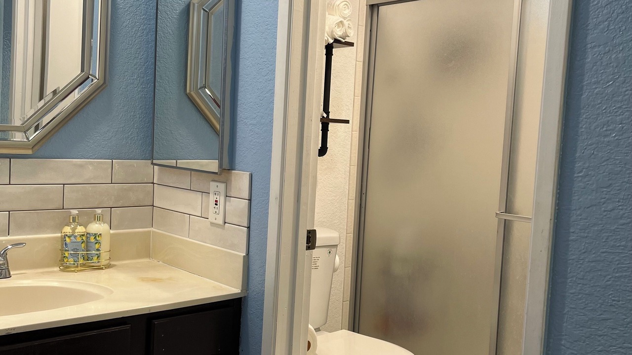 Photo of Bathroom in Pinole