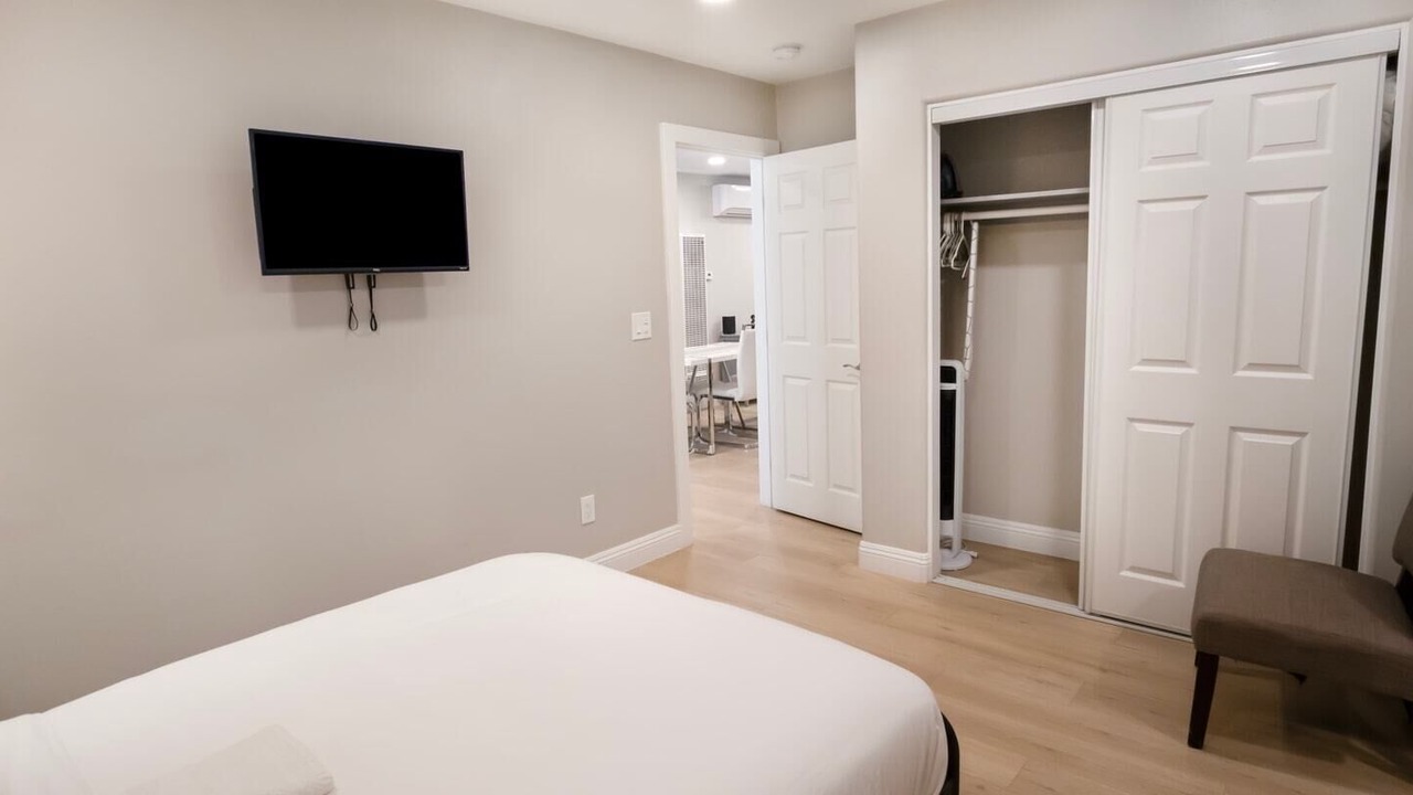 Photo of Bedroom in Lemon Grove