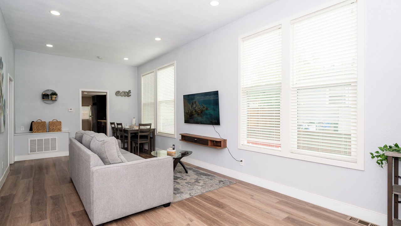 Photo of Livingroom in San Jose