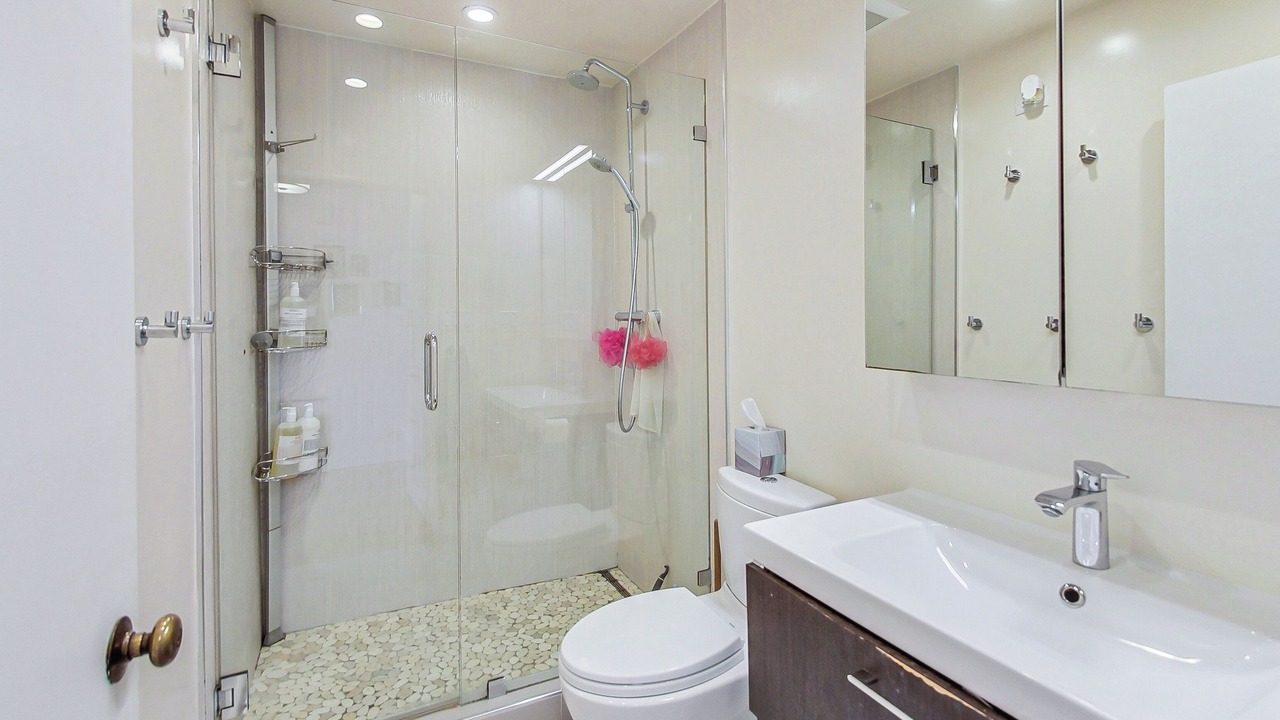Photo of Bathroom in Bernal Heights