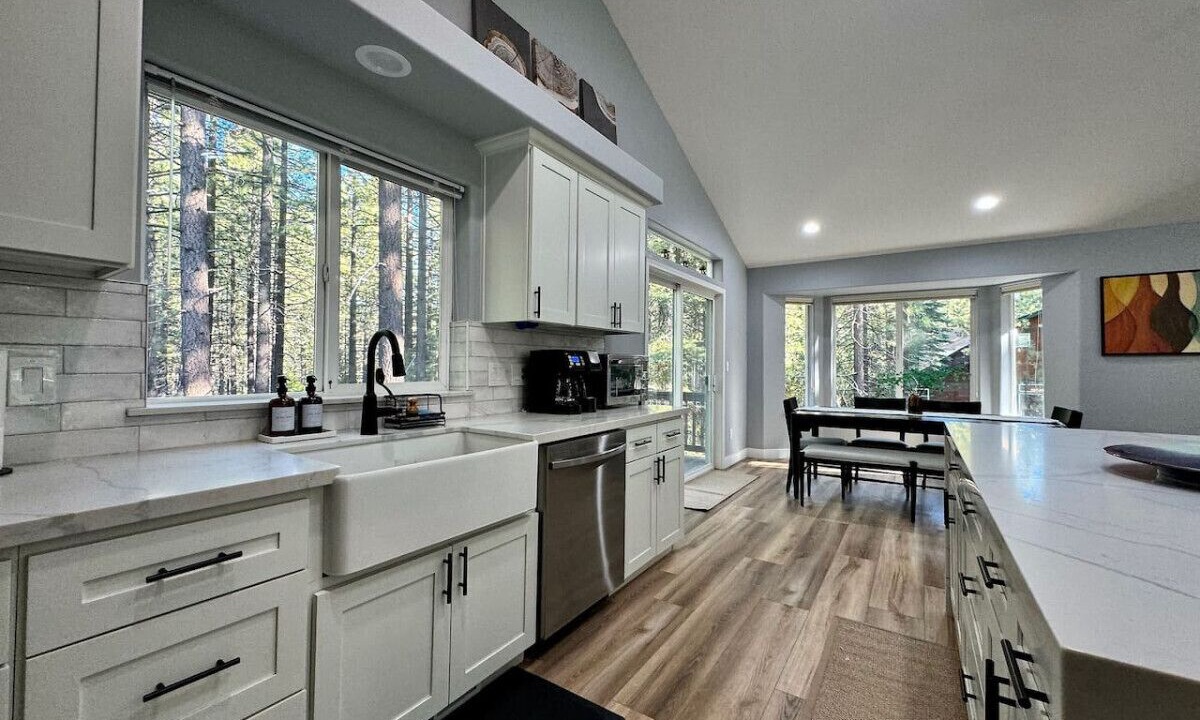 Photo of Kitchen in Pioneer Trail