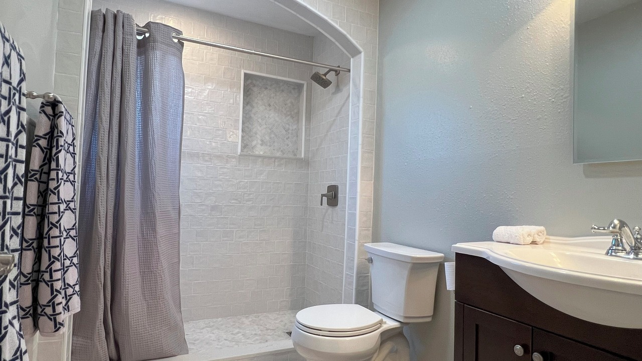 Photo of Bathroom in University Heights