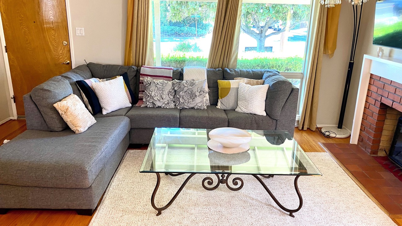 Photo of Livingroom in Concord