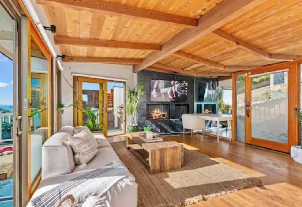 Photo of Livingroom in Sunset Cliffs