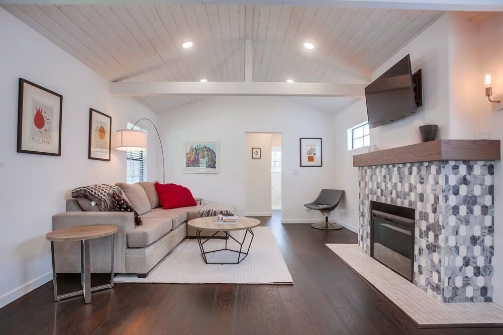 Photo of Livingroom in Village of La Jolla