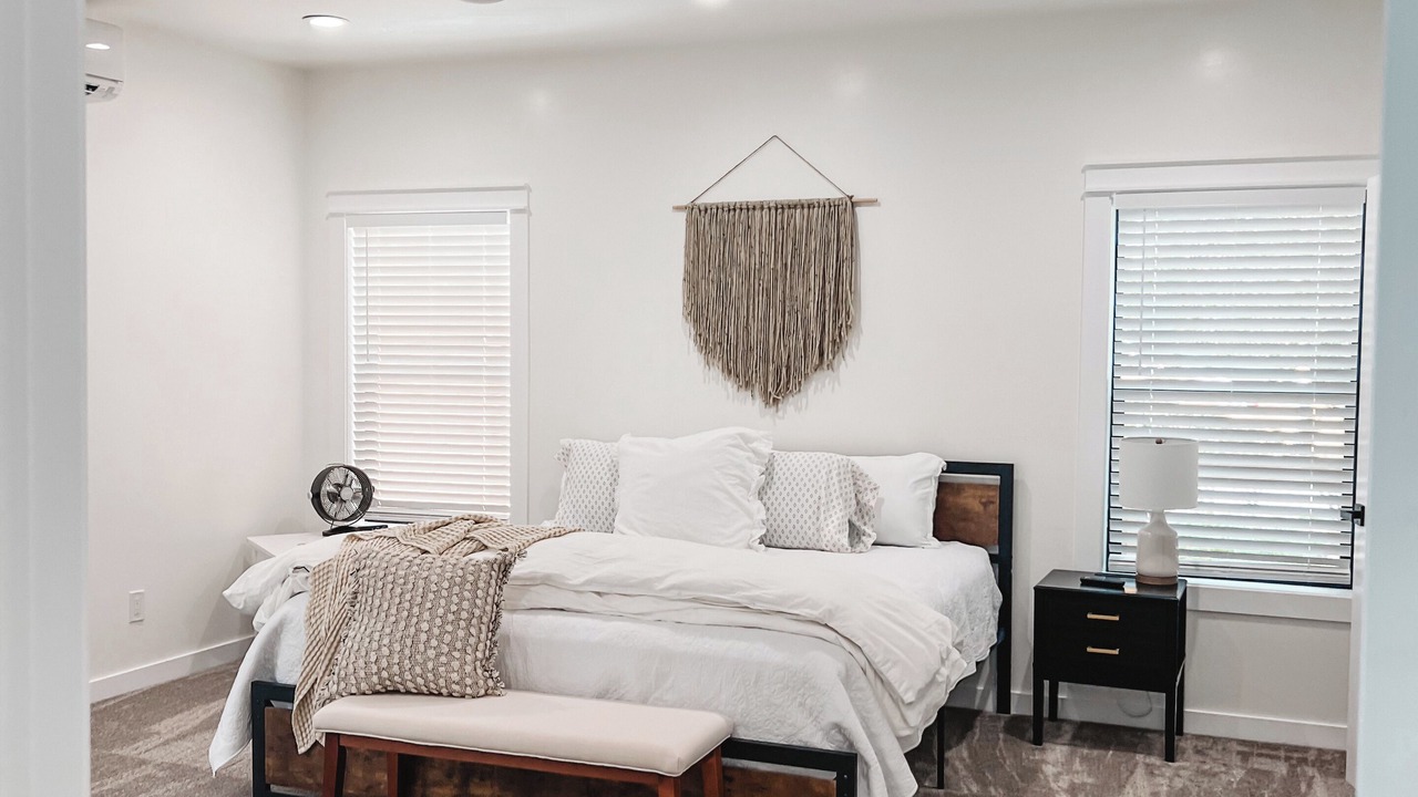 Photo of Bedroom in Crescent City