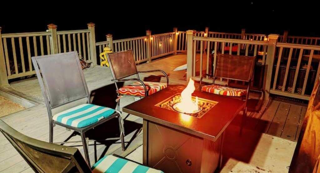Photo of Patio Balcony in Yosemite Forks