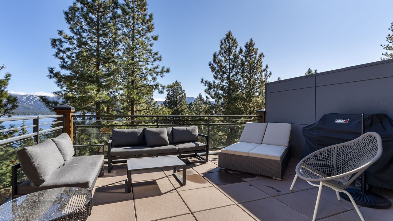 Photo of Patio Balcony in Lake Tahoe