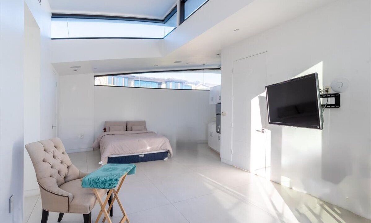 Photo of Bedroom in Newport Coast