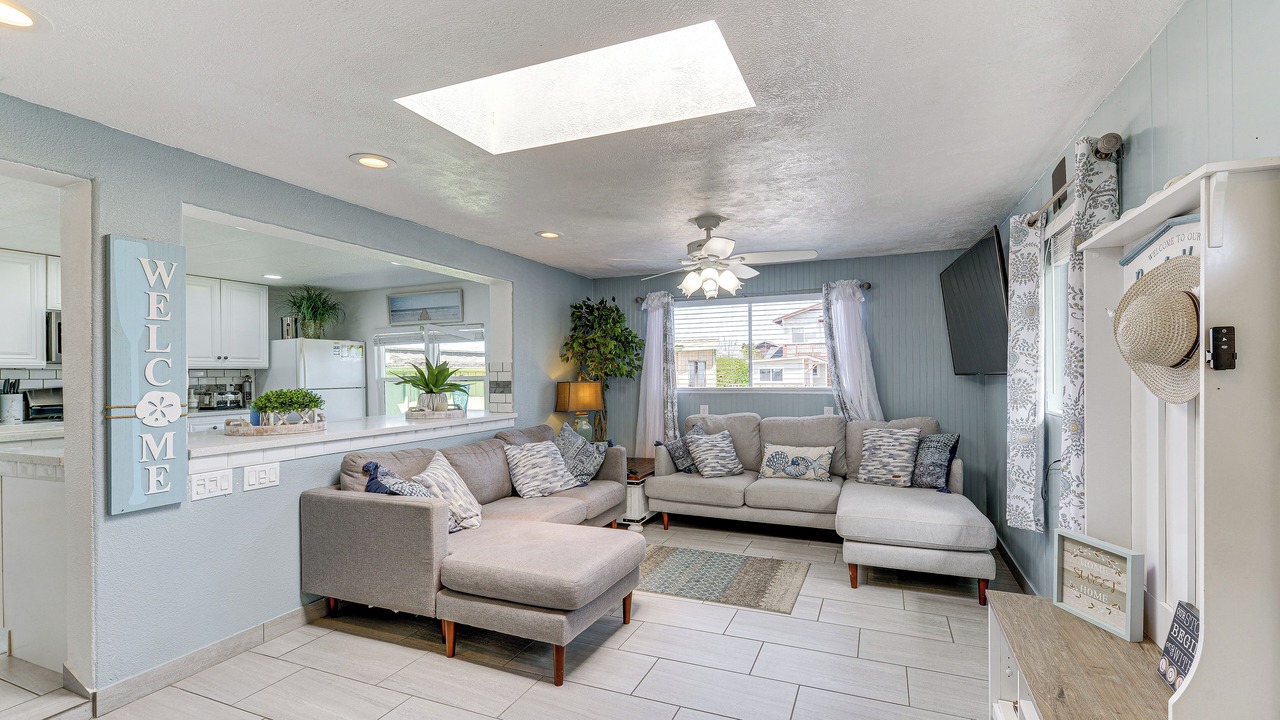 Photo of Bedroom in Eureka