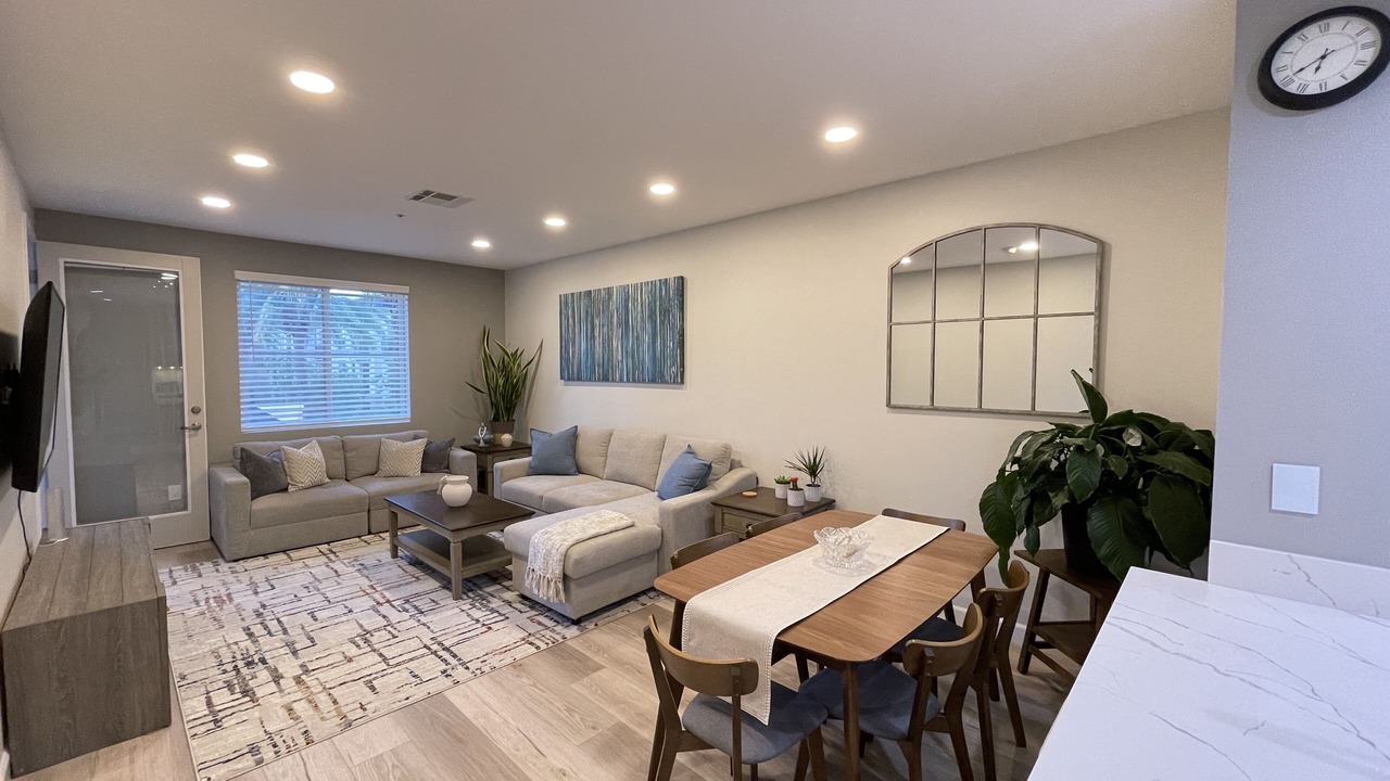 Photo of Livingroom in Airport Area