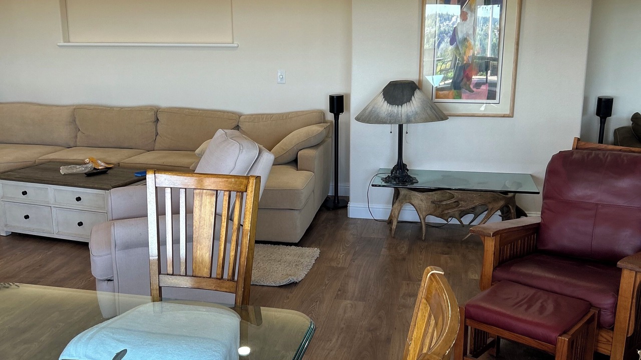 Photo of Livingroom in Redding