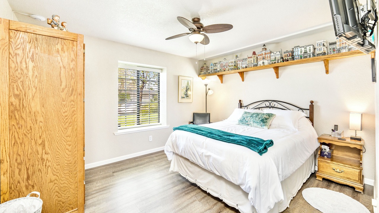 Photo of Bedroom in Lodi