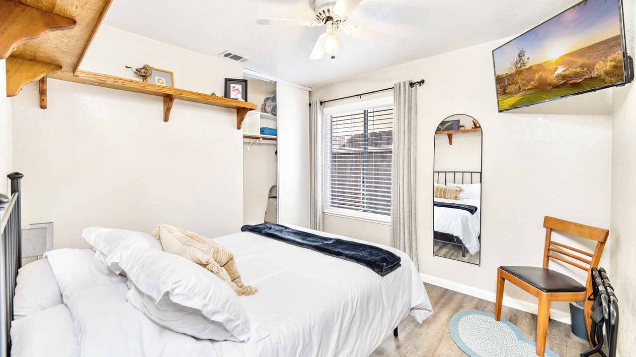 Photo of Bedroom in Lodi