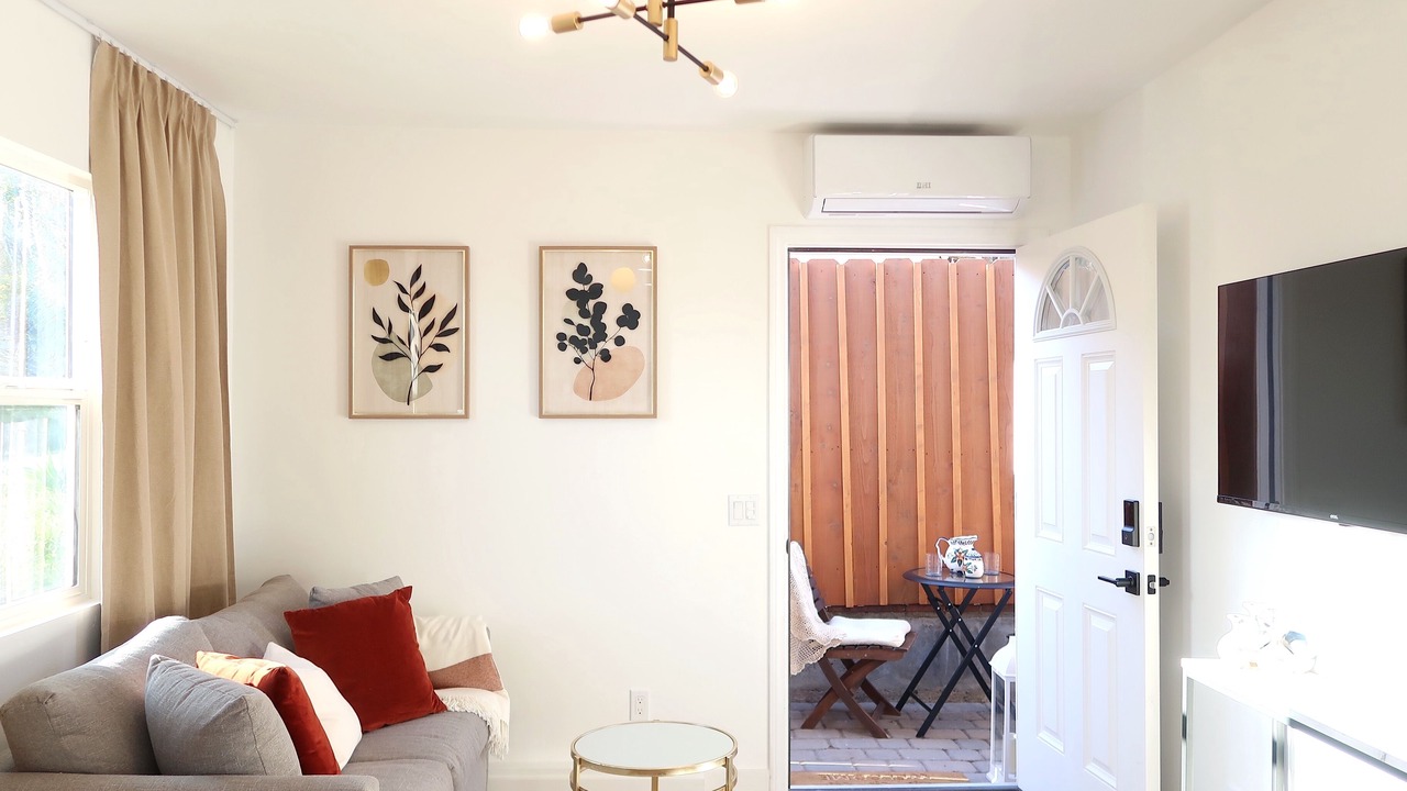 Photo of Livingroom in La Mesa